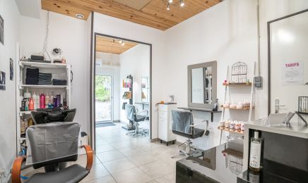 C’ dans l’Hair  : Coiffeur à Saint-Gence