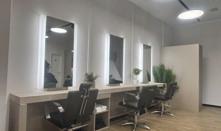 Bella Friseursalon: Kosmetikstudio in Oldenburg