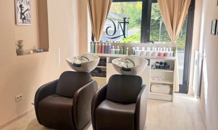 Lara Hair 76: Friseur in Jünkerath