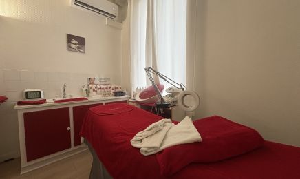Harmonie Institut de Beauté : Manucure à Tours