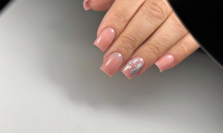 Les ongles d'Alexandra : Institut de beauté à Talence