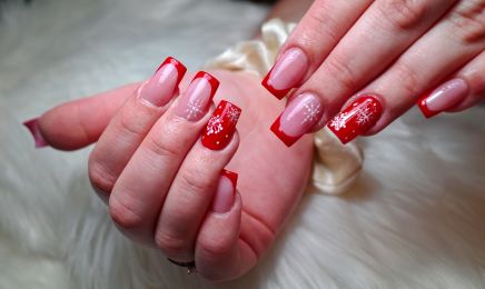 Lanie Ongles  : Institut de beauté à Palaiseau