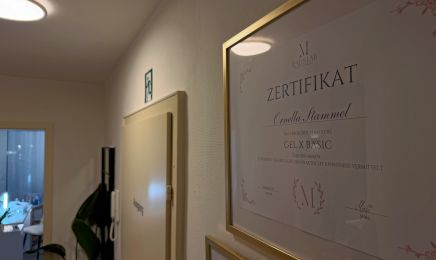 Nella Aesthetik: Nagelstudio in Düren