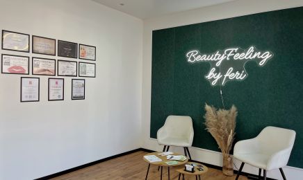 Beautyfeelingbyferi: Kosmetikstudio in Alsdorf