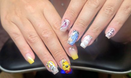 Nail&co custom : Manucure à Moulins