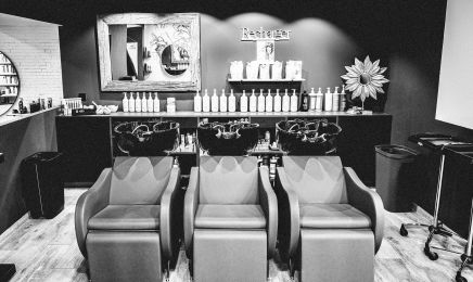 Élégance Coiffure - Avrillé Centre : Coiffeur à Avrillé