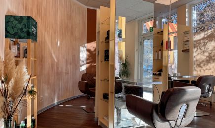 Haarchitekt: Friseur in Erfurt