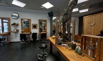Friseursalon Haircules Neuburg: Friseur in Neuburg an der Donau