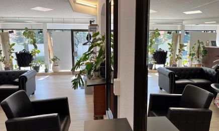 Friseursalon Maximilian: Friseur in Kösching