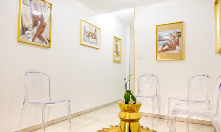 SM Renata França  : Institut de beauté à Ajaccio