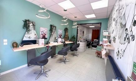 Les ciseaux de Justine : Coiffeur à Luzy