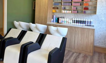 By Marion : Coiffeur à Oulins