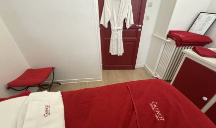 Harmonie Institut de Beauté : Manucure à Tours