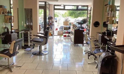 Inven’tif Coiffure et Esthétique : Manucure à Le Havre