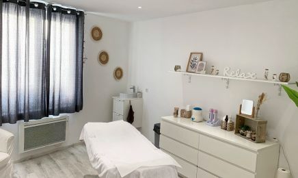 Adé Beauté : Manucure à Villiers-Saint-Georges