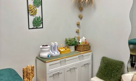 Emaë Nails & Piercing : Manucure à Mérignac