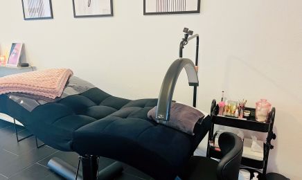 E. Performance bei Laura: Kosmetikstudio in Quierschied