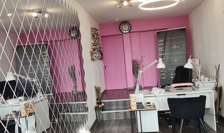 Bella Nails : Manucure à Rodez