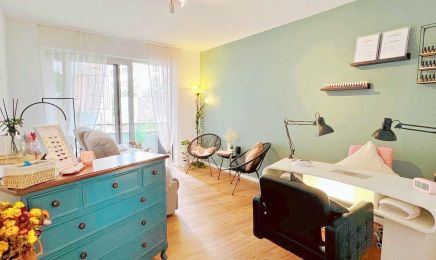 Emis Studio x Cici & Miadas: Nagelstudio in Düsseldorf