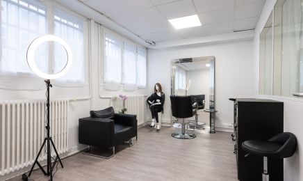 ERINA NYX EXTENSIONS : Coiffeur à Osny