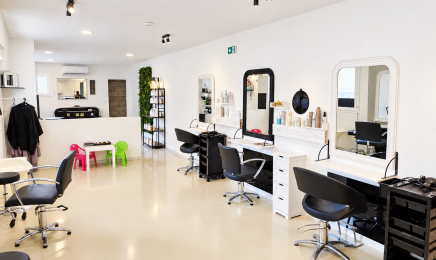  Ongle d’auré & L'hair d'Auré  : Coiffeur à Tignieu-Jameyzieu