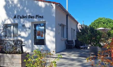 A L'abri des Pins : Institut de beauté à Saint-Pierre-d'Oléron