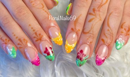 Floral.Nails69 : Institut de beauté à Thil