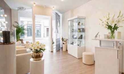 Sherry Skin Atelier (bei JessMary): Kosmetikstudio in Köln