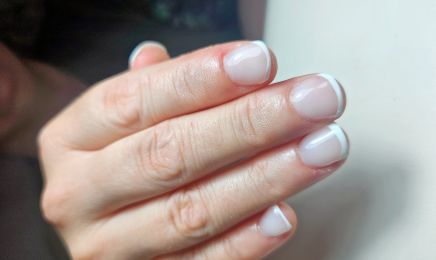 Ongles Enfolie : Institut de beauté à Rieux