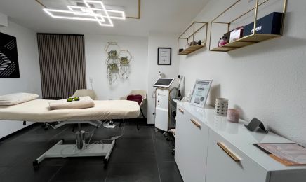 SHé Beauty Kosmetikstudio: Kosmetikstudio in Kaiserslautern