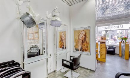 Salon Mars & Venus: Barbershop in Frankfurt am Main