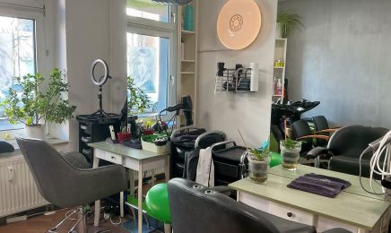 Nicole Werner KreHAARtiv: Kosmetikstudio in Leipzig