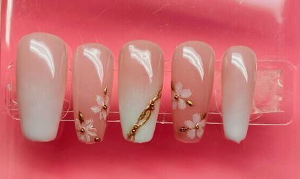 OSMOSE NAIL ART : Manucure à Saint-Claude-de-Diray