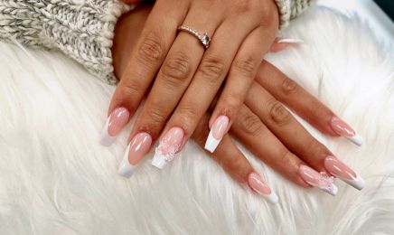 Chloé Beauty Nails  : Manucure à Marseille