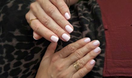 GATH | Prothésiste Ongulaire  : Coiffeur à Saint-Herblain
