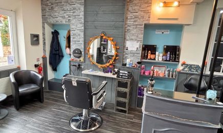 Hair'zen by Agnès : Coiffeur à Aubigné-Racan