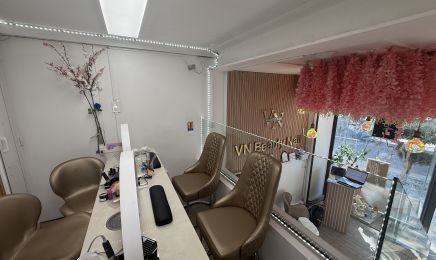 VN BEAUTY NAILS  : Manucure à Bandol