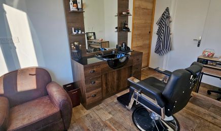 Chez Klarice  : Coiffeur à Malay-le-Grand