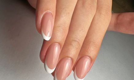 LES ongles x REM Azur  : Institut de beauté à Fréjus
