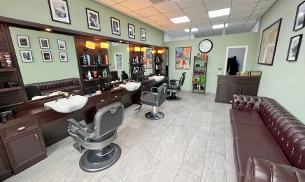 Blades & Co By Esat: Friseur in Stuttgart