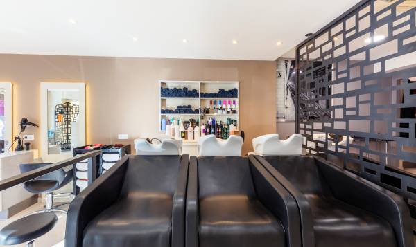 Y Style by Laetiss Montmerle sur Saône