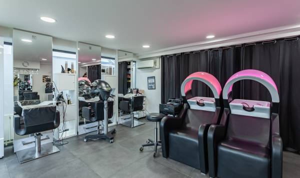  Millano Coiffure
