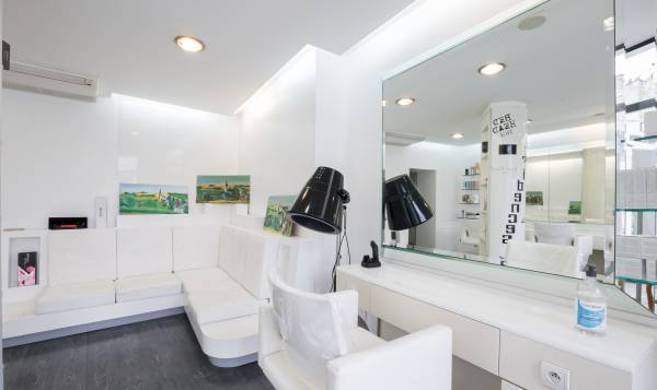 CONFIDENCES Florence Noppe