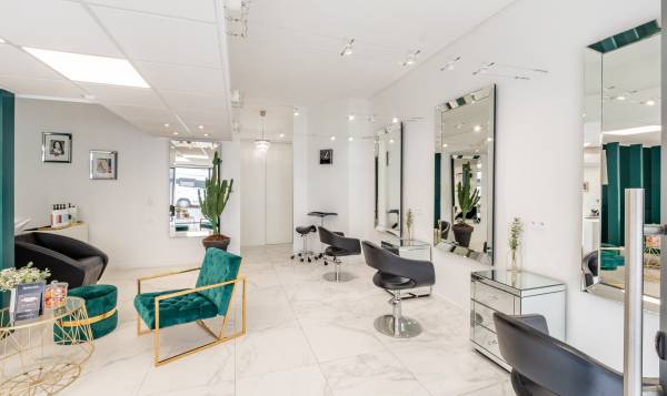 Coiffeur Villefranche De Rouergue 12200 Planity