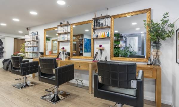 Extension De Cheveux Arcachon A Arcachon 33120 Planity