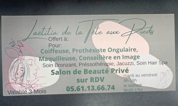 Laetitia "de la tête aux pieds" - Revel 