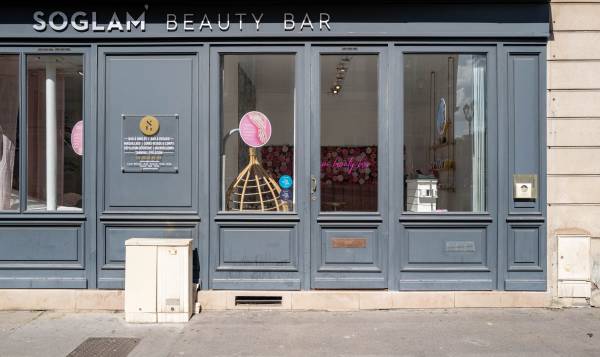 So Glam Beauty Bar