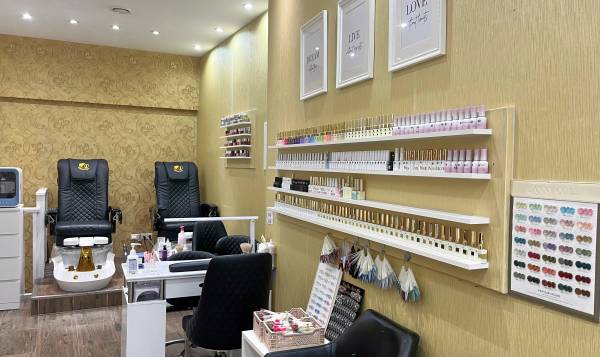 Glam Nails Altona