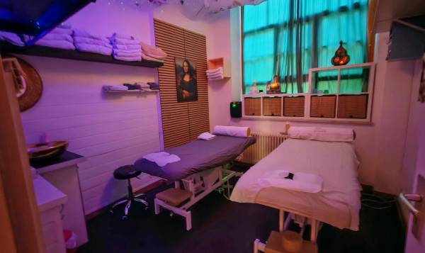 Nobél Massage