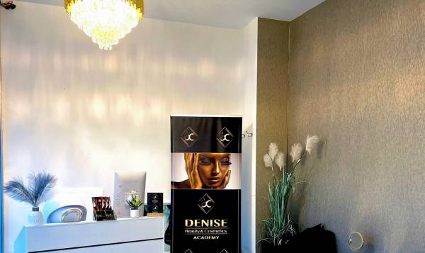 DC Beauty Cosmetics Academy 